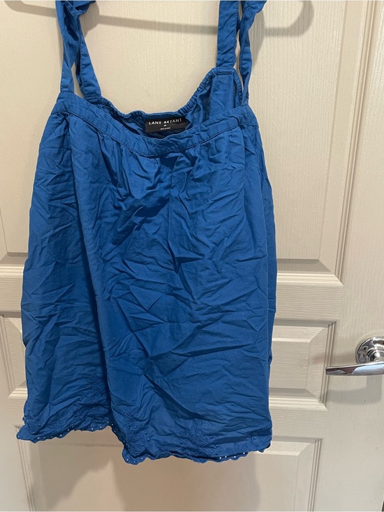 Lane Bryant Tops - NWOT Lane Bryant Cobalt Blue Sleeveless Tank with Scalloped Hem